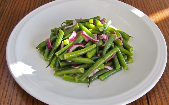 Green Bean & Red Onion Salad